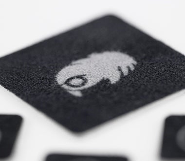 KUVRD Waterbear; Universal-Displayreiniger Teeny Tiny Reinigungswerkzeuge für Ihre Objektive und Bildschirme - 4er-Pack KUVRD Waterbear; Universal-Displayreiniger Teeny Tiny Reinigungswerkzeuge für Ihre Objektive und Bildschirme - 4er-Pack