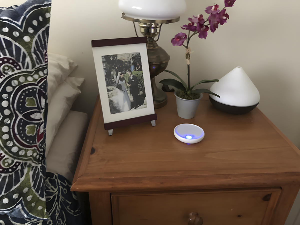 Dodow On Nightstand 1024x768