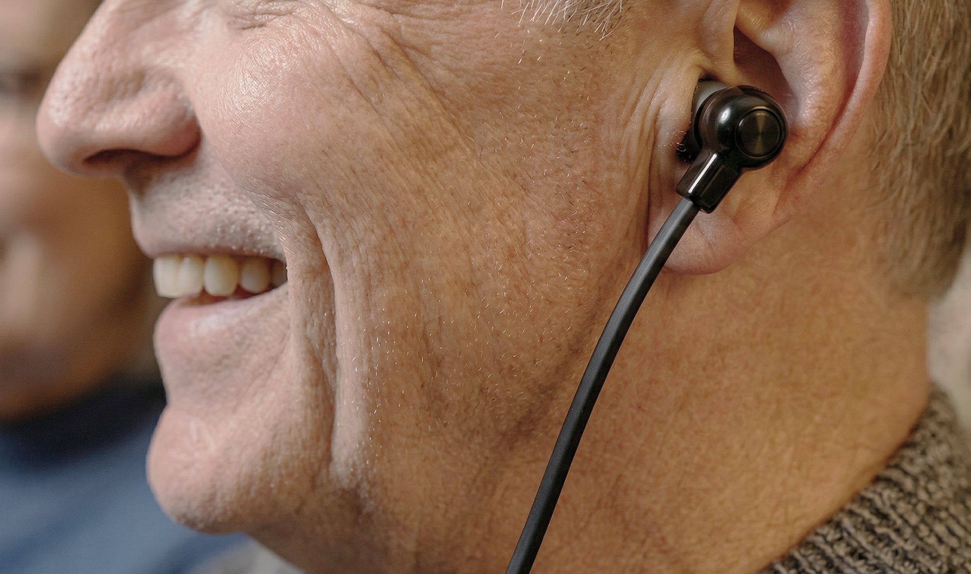 Hear Direct Wireless Tv Headset 07