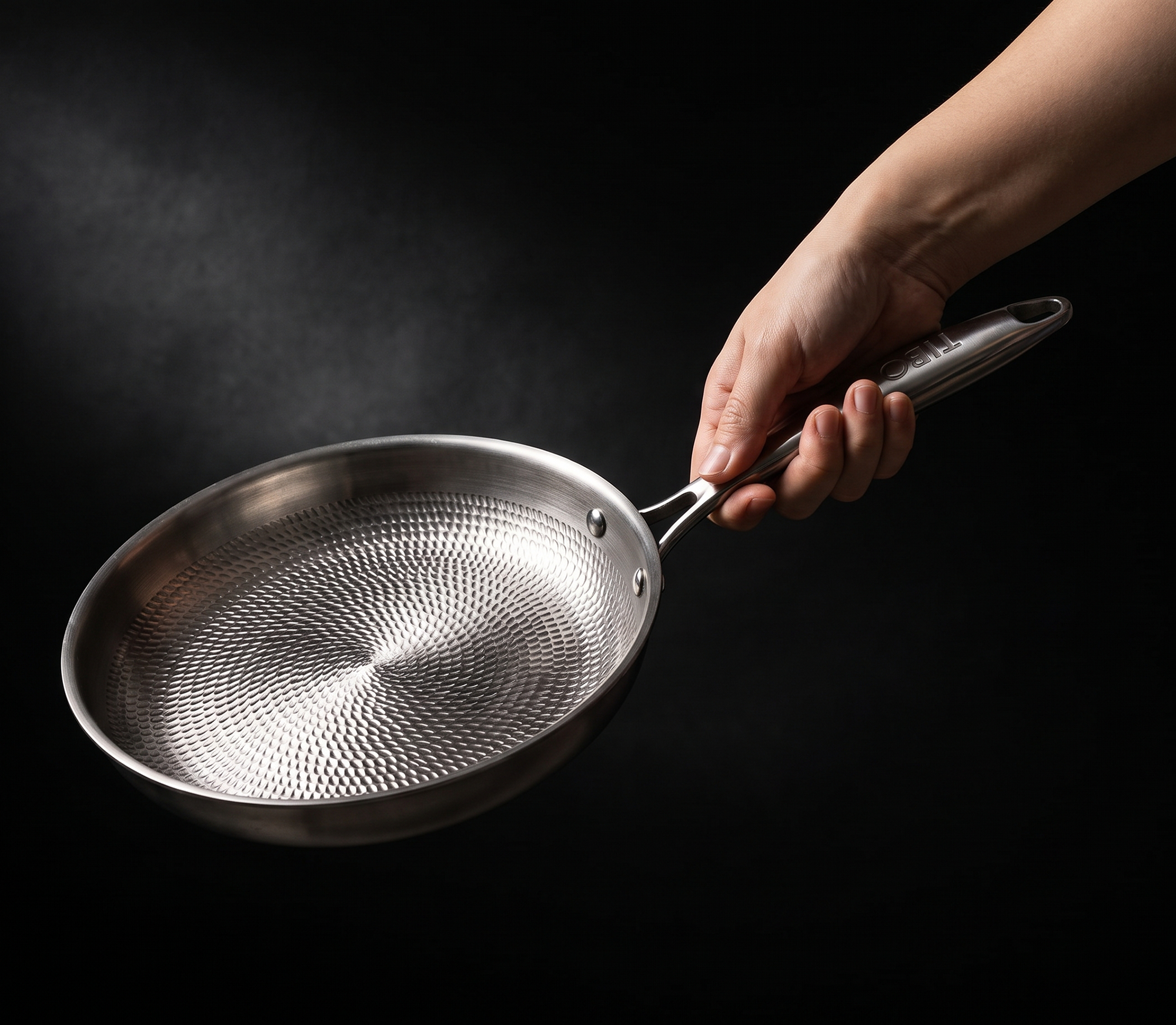 Tibo Titanium Pan